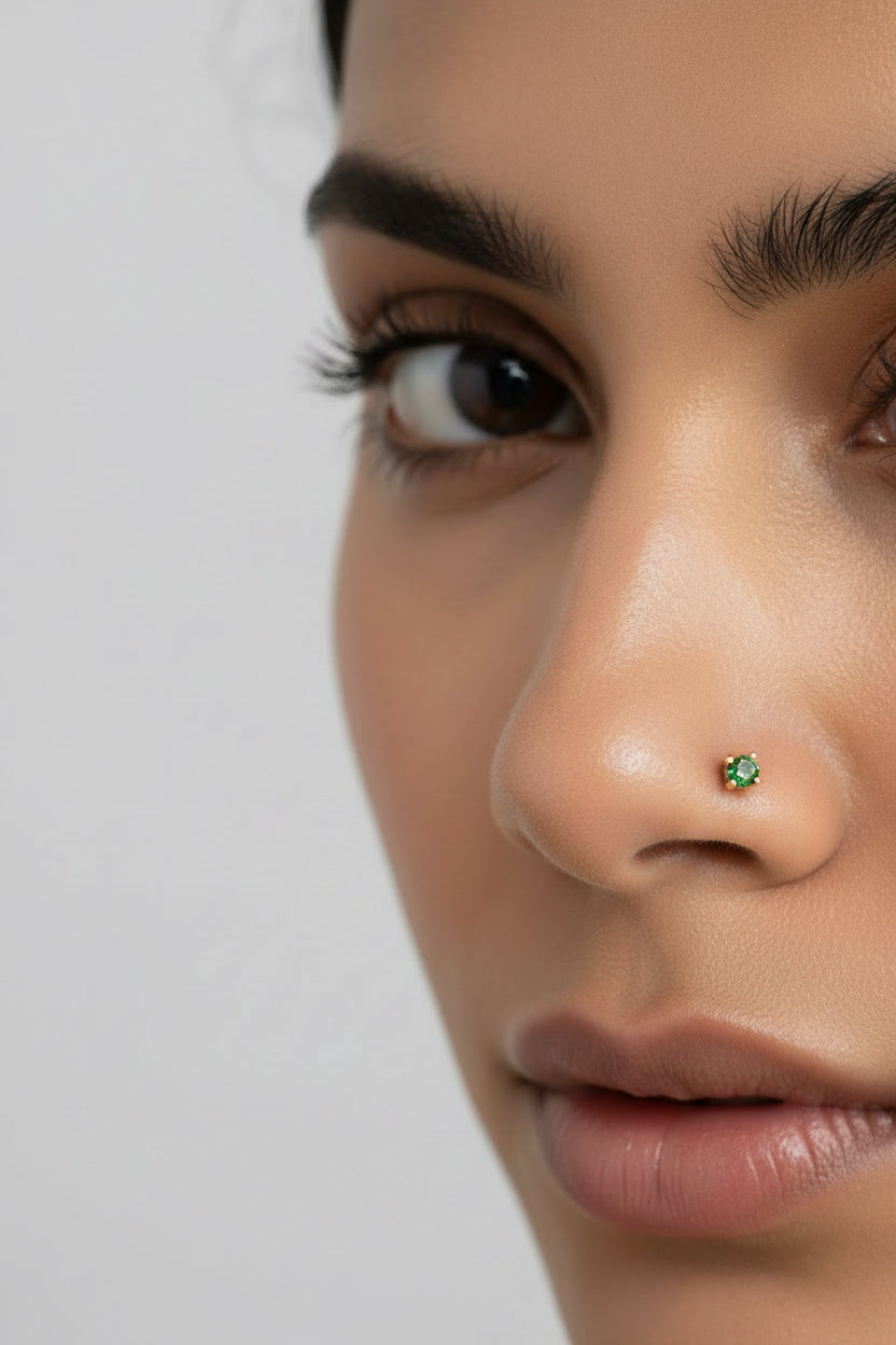 #LC1153 Flower-shaped nose stud