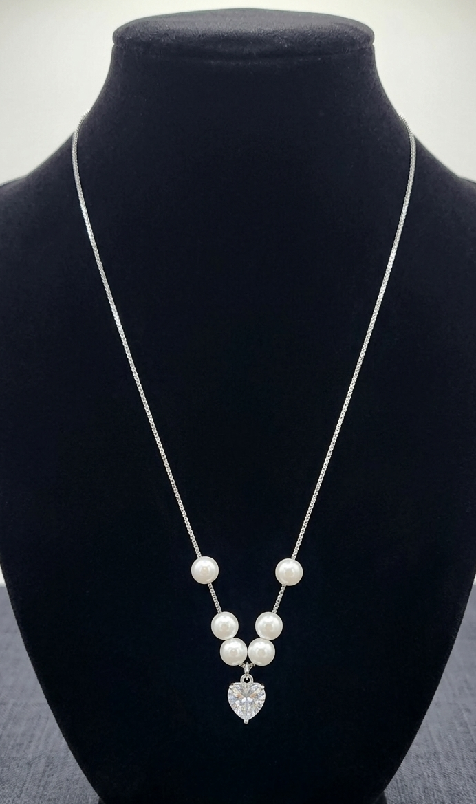 #LC1186 pearl with heart necklace