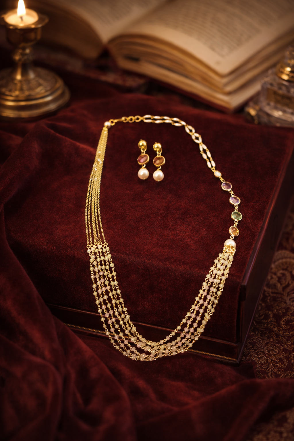 #LC1174 vintage tale necklace