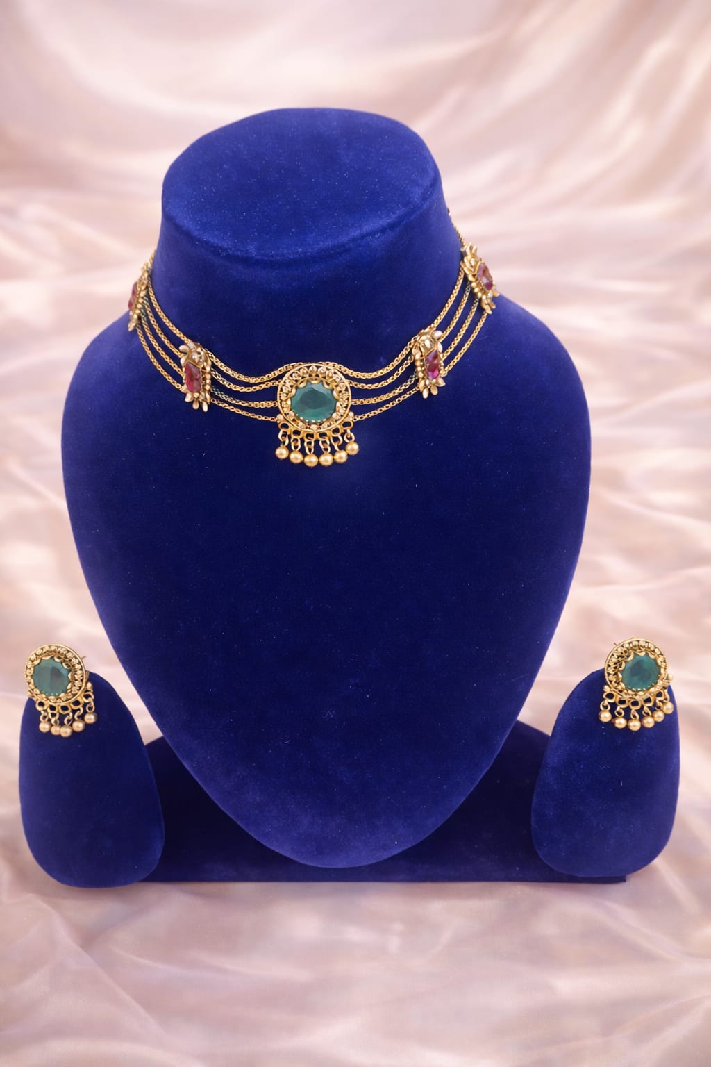 #LC1119 Gemstone Choker