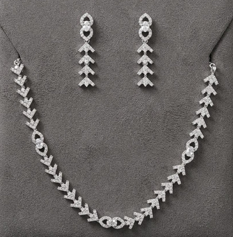 #LC1128 Chevron Crystal Necklace