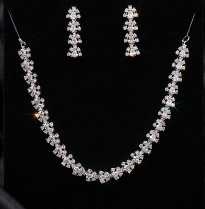 #LC1126 Crystal Floral Tennis Necklace Set