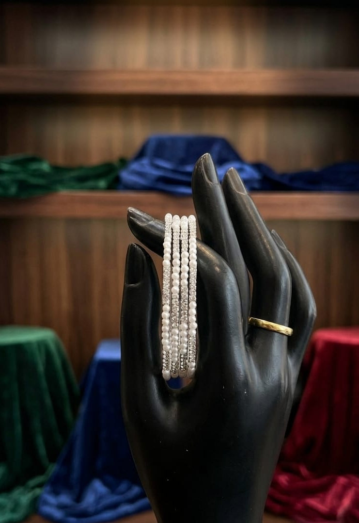 #LC1201 Halo White Pearl Bangle sets (4pieces)